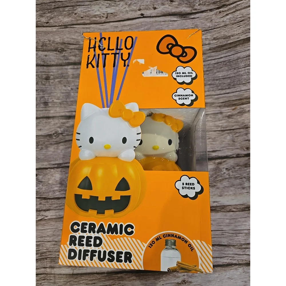 Sanrio Hello Kitty Pumpkin Ceramic Reed Diffuser Cinnamon Scent New (054)